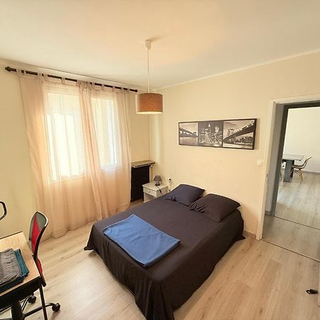 Les Arenes De Nimes - Centre Ville 10 Min Gare -Parking- 2 Chambres Exterior foto