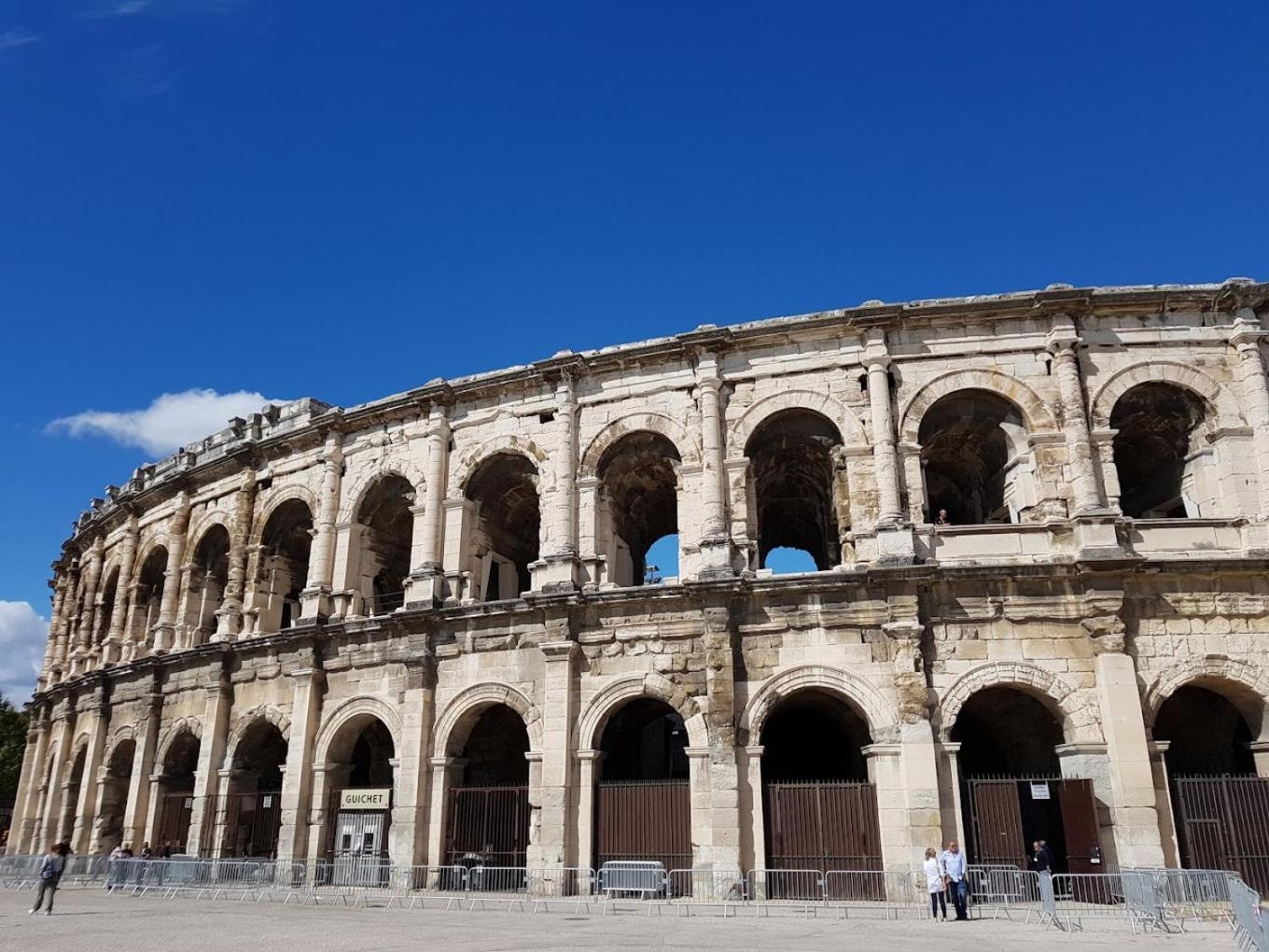 Les Arenes De Nimes - Centre Ville 10 Min Gare -Parking- 2 Chambres Exterior foto